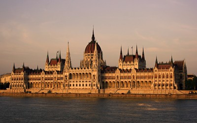 Parlament 1680x1050.jpg (794.96 KiB) Przejrzano 65814 razy Parlament 1680x1050.jpg